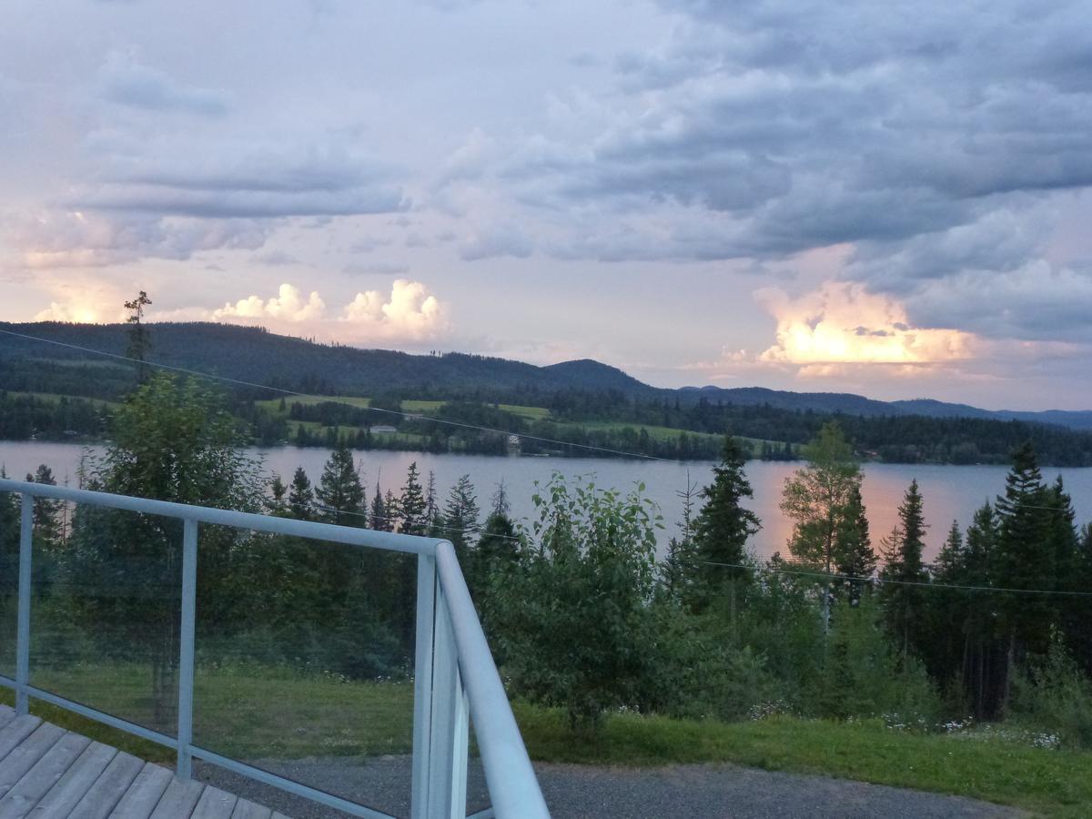 Little Black Bear Lodge/B&B Bridge Lake Экстерьер фото